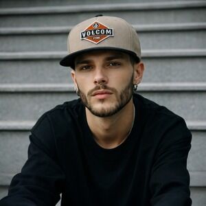 Volcom Stone Cresticle Adjustable Snapback Hat Cap Tan Black 100% Cotton‎